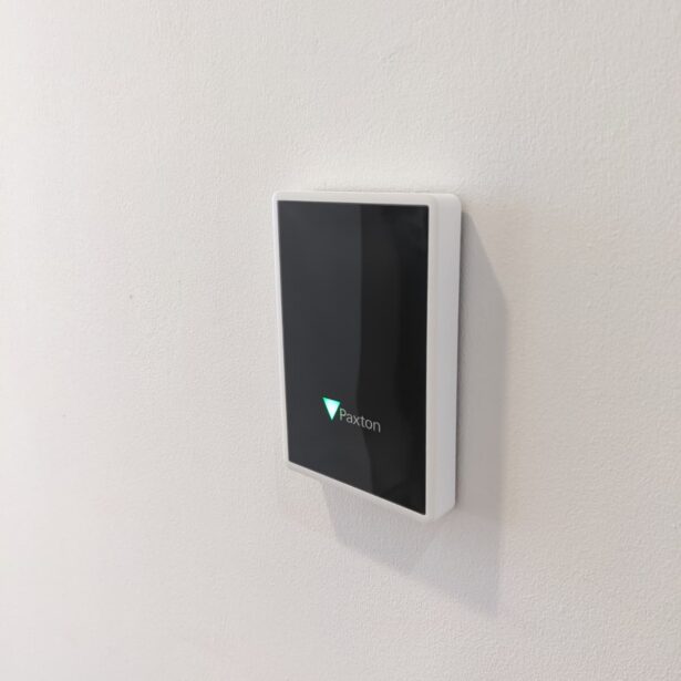 paxton access control door entry intercom gate installers london essex hertfordshire kent south east