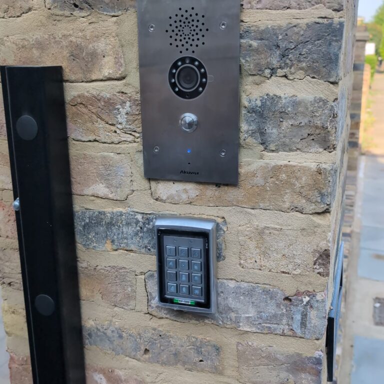 akuvox access control door entry intercom gate installers london essex hertfordshire kent south east