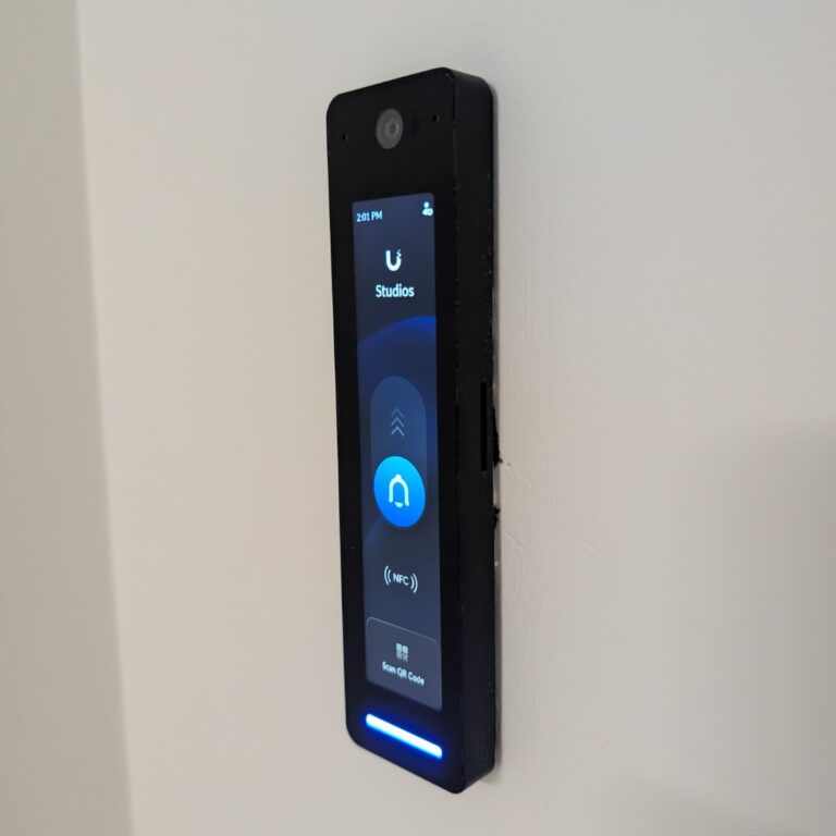 access control door entry intercom gate installers london essex hertfordshire kent south east