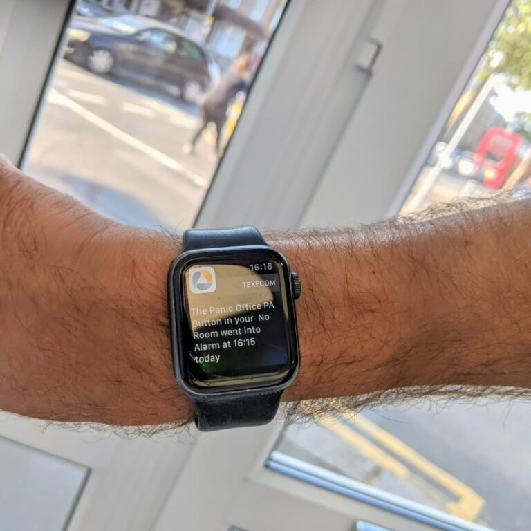 Smart intruder alarm app apple watch police response london south east essex kent