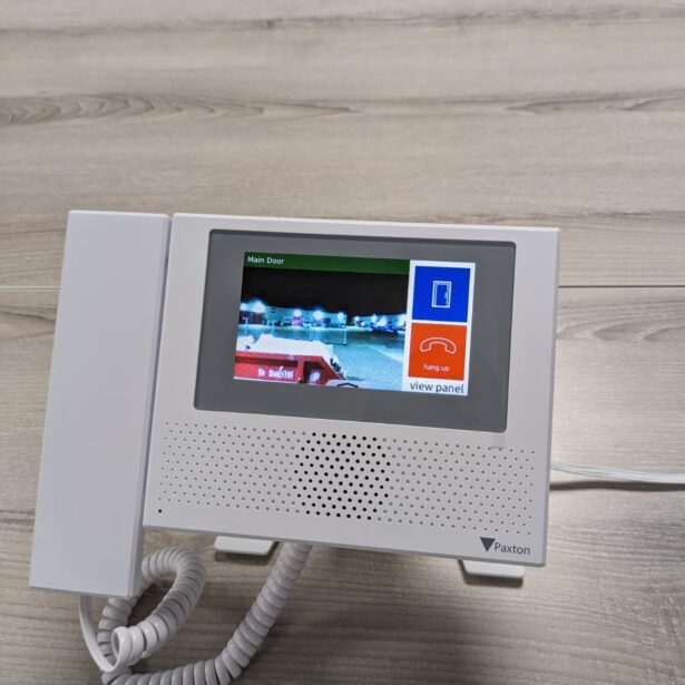 paxton access control door entry installers london hertfordshire south east essex kent